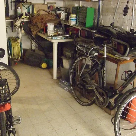 Guestrooms Bij Het Station Drongen Gent