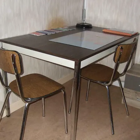 Privatunterkunft Guestrooms Bij Het Station Drongen Gent